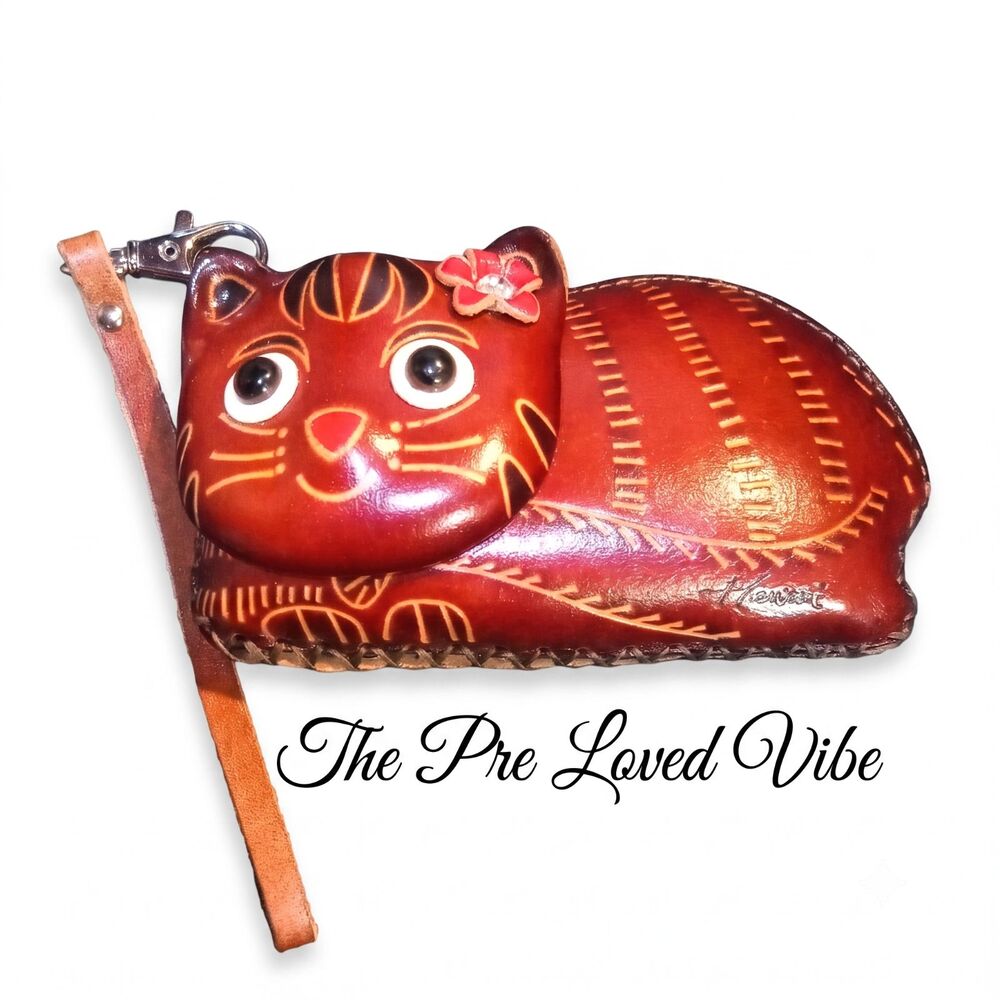 Handmade, Puerto Rico Laying Cat Wristlet Handbag Coin Purse Leather